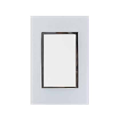 Placa Sanelec venecia con apagador de escalera blanco